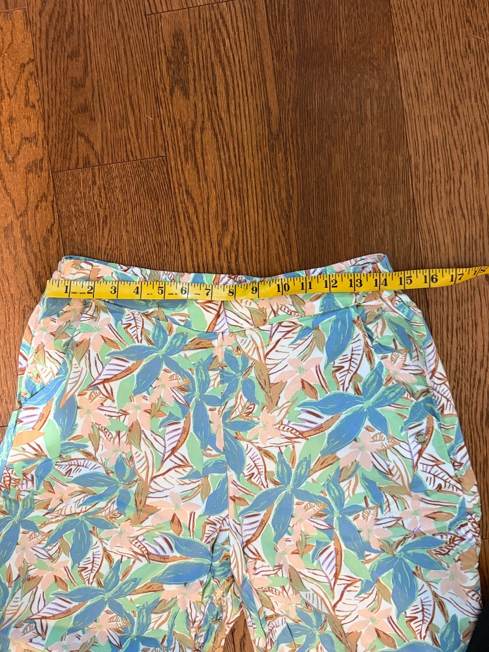 Roxy Midnight Avenue Beach Wide-Leg
Pant 100% Viscose Tropical Pull on Size M - Picture 9 of 11